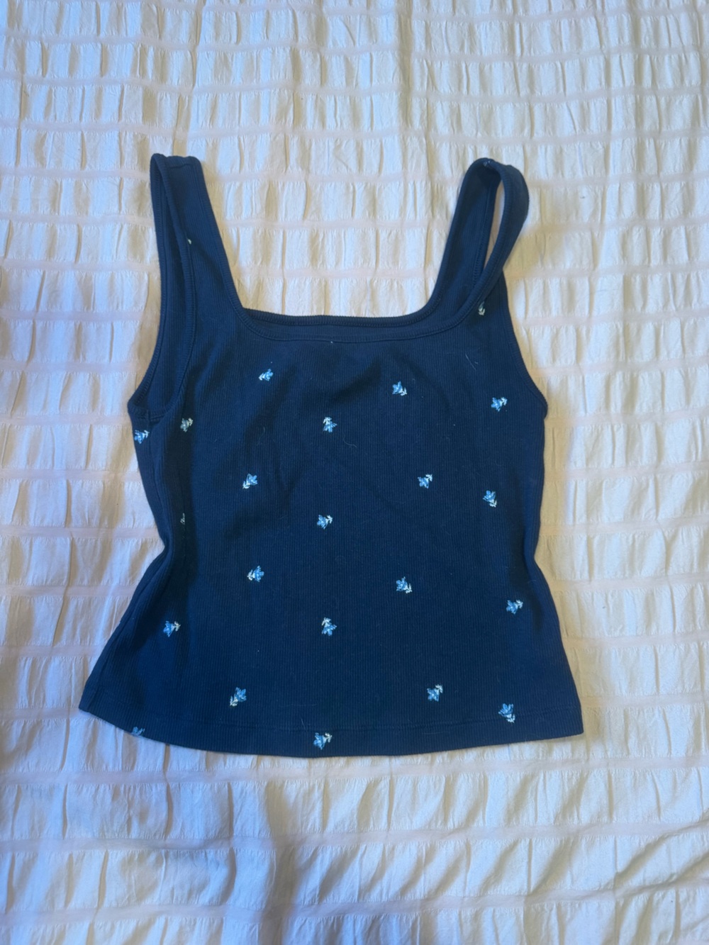 Old Navy Navy Blue Ribbed Tank with Light Blue Flowers